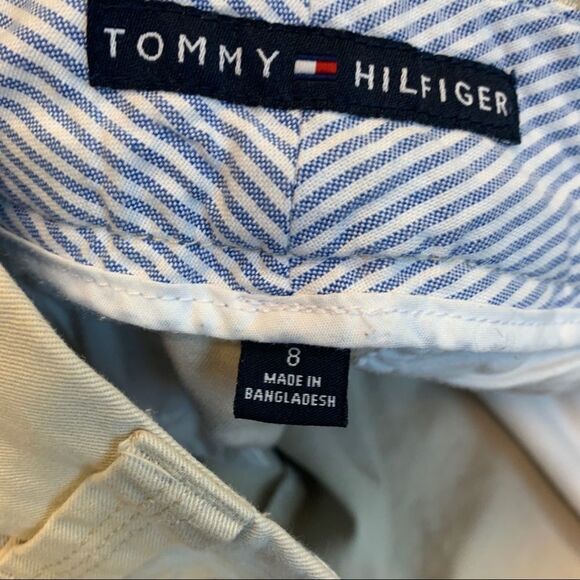 TOMMY Hilfiger women's tan chino shorts Sz 8 - Picture 4 of 10